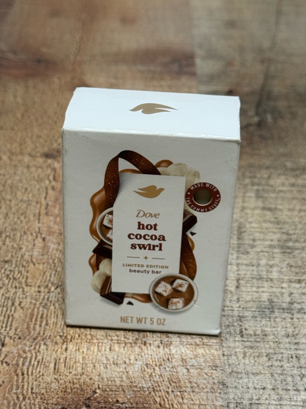 Dove Limited Edition Holiday Treats Bar Soap HOT COCOA SWIRL Scent 5oz 1 Bar.